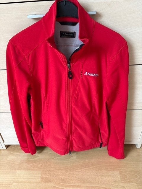 Dames Rood Schoffel outdoor jasje maat 40, Ophalen of Verzenden, Gebruikt, Kleding