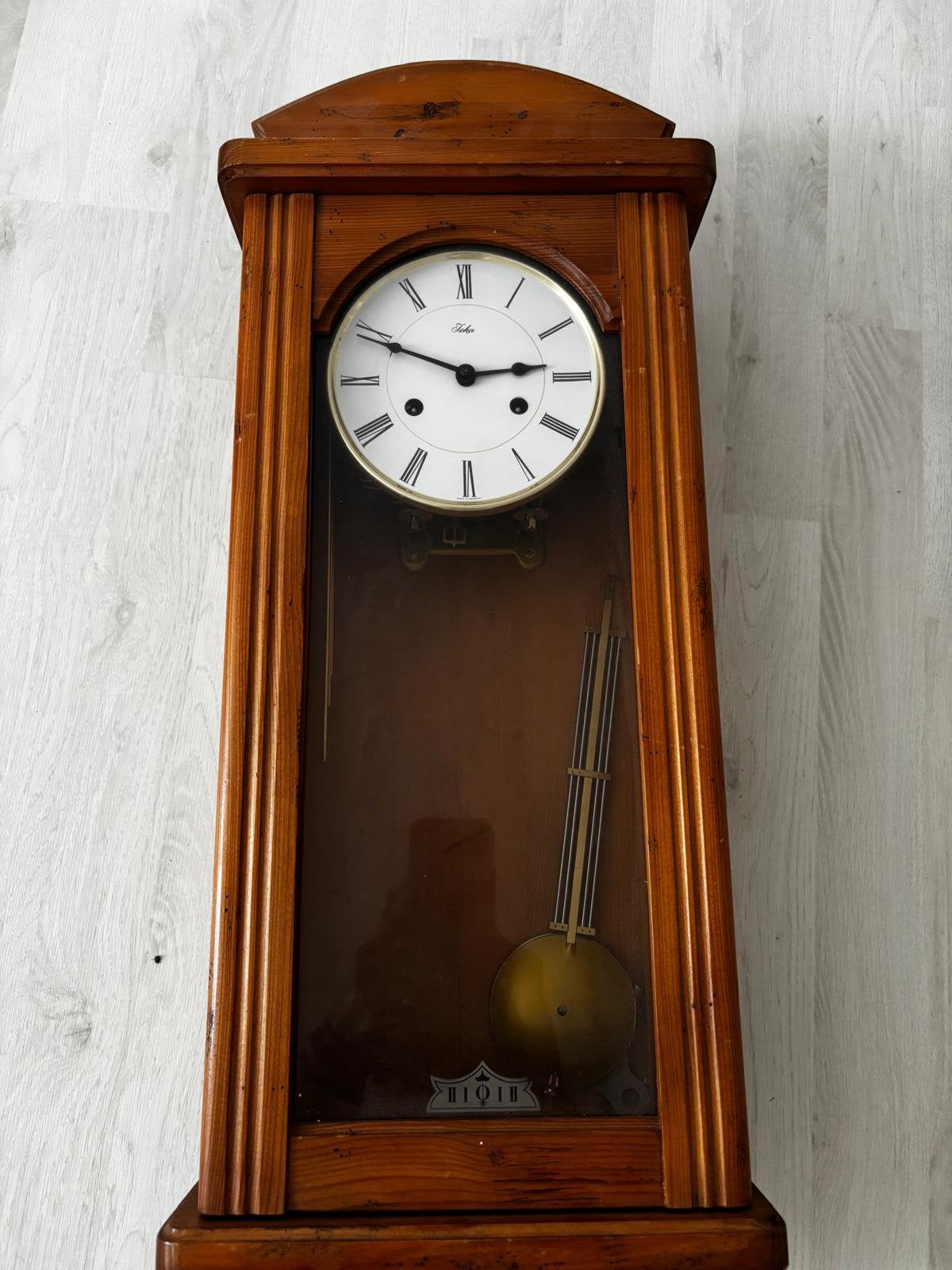 Wand klok,breed 27 cm hoog 68 cm en diep 12,5 cm, Antiek en Kunst, Ophalen