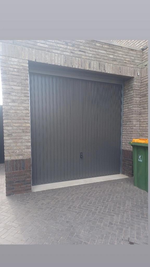 Hormann kanteldeur N80 2500x2500 Nieuwstaat!!, Doe-het-zelf en Verbouw, Deuren en Horren, Nieuw, Garagedeur, 215 cm of meer, 120 cm of meer
