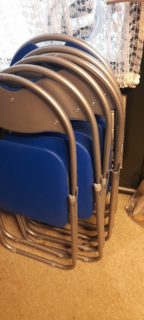 Klapstoelen 4 stuks - klusstoelen, Huis en Inrichting, Ophalen, Gebruikt, Blauw, Praktisch, Functioneel