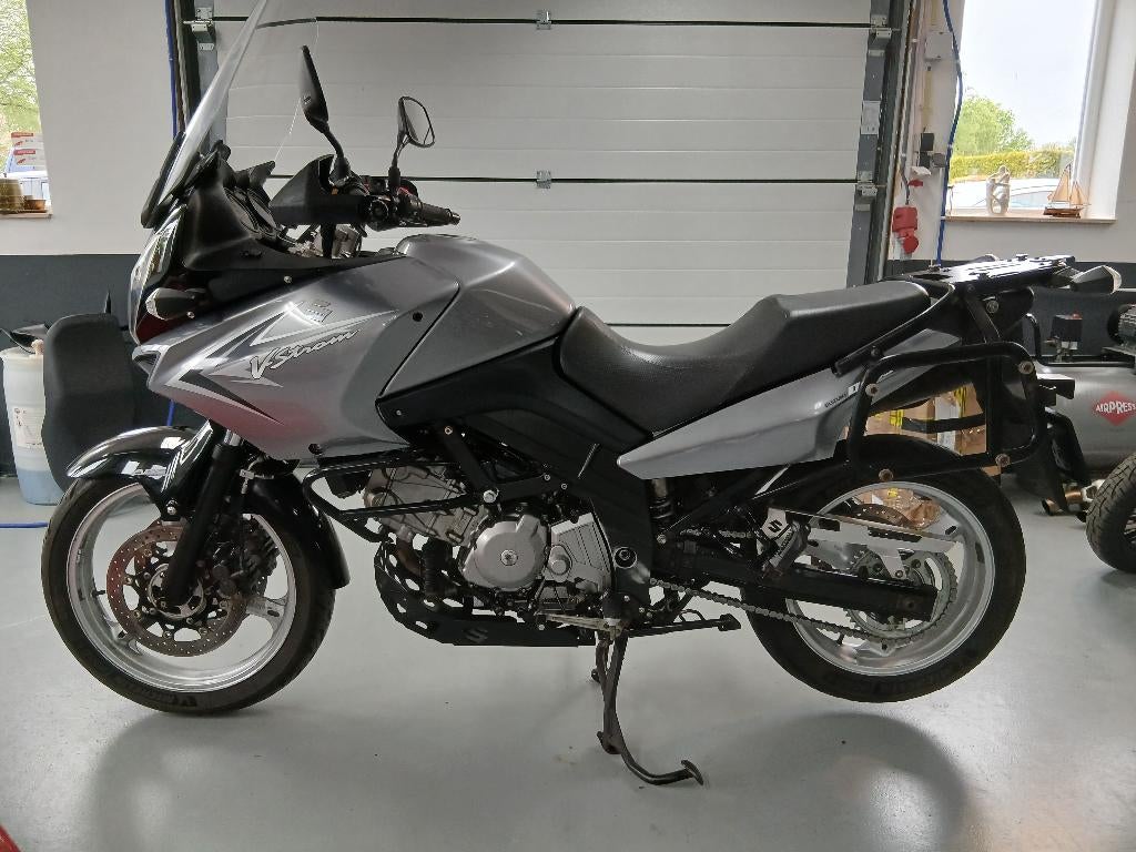 Suzuki V-Strom DL650 . 2009 . ABS . Nette motor ., Motoren, 2 cilinders, Motorrijbewijs A, Meer dan 35 kW, Toermotor