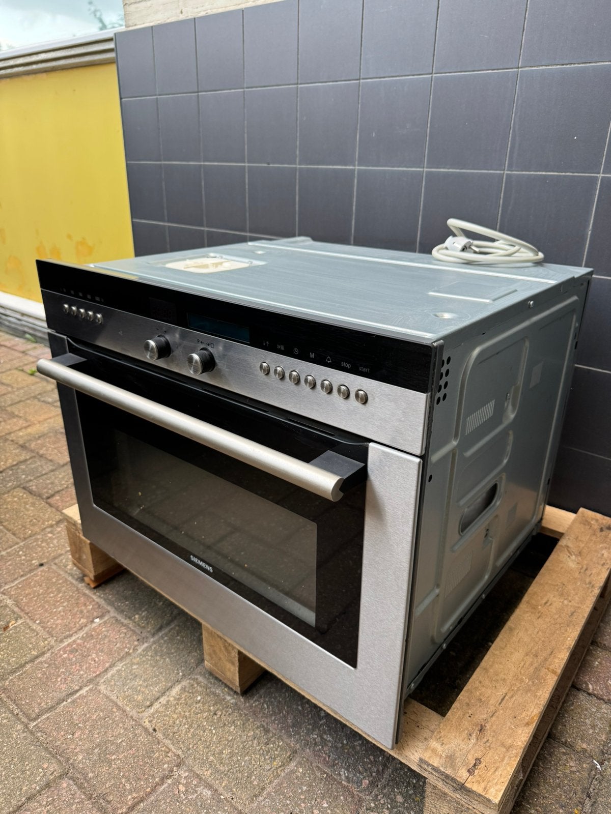 Siemens inbouw combi-oven met magnetron HTHB86P HB86P570N/06, Ophalen, 45 tot 50 cm, Gebruikt, Siemens