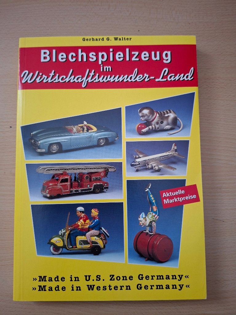 Blechspielzeug im Wirtschaftswunderland  ,  Germany, Antiek en Kunst, Ophalen of Verzenden