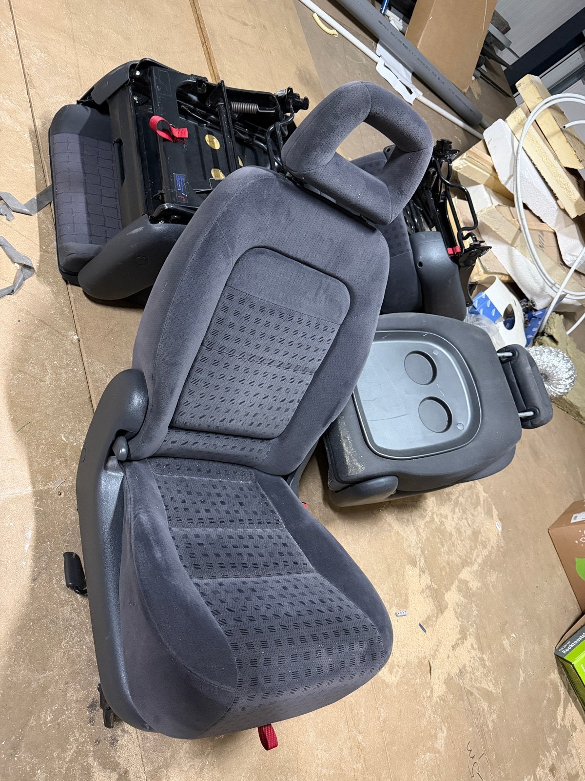 Set van 4 Volkswagen Sharan stoelen - grijs stof, Auto-onderdelen, Ophalen, Gebruikt, Volkswagen