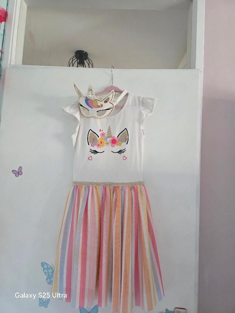 Kleding kind, Ophalen, Zo goed als nieuw, Maat 140