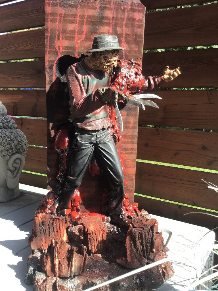 Custom freddy krueger 18 inch met sound en metalen messen, Ophalen