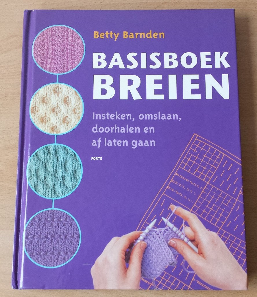 Basisboek Breien - Betty Barnden - 2011, Gebruikt, Ophalen of Verzenden, Patroon of Boek, Nvt