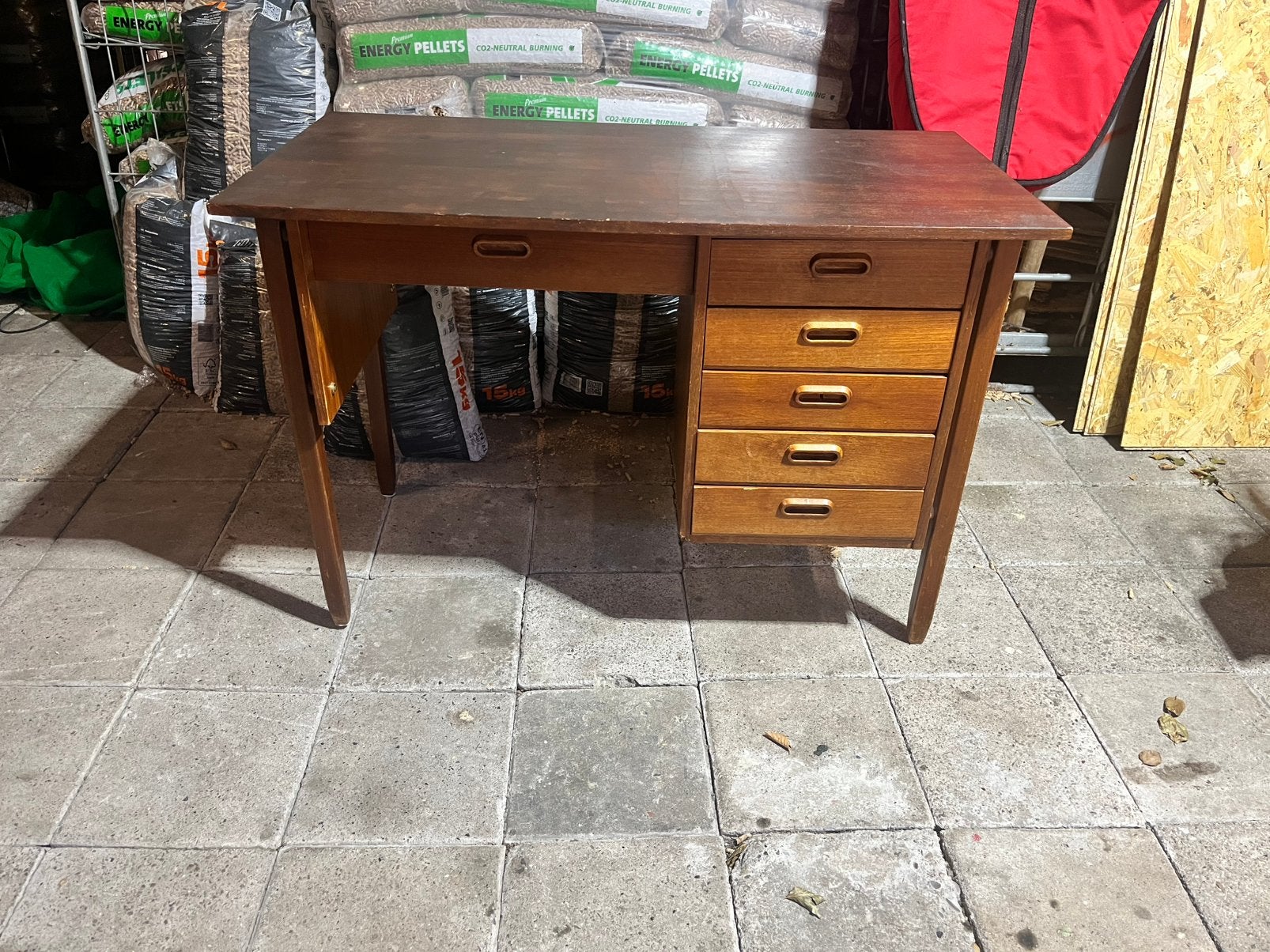 Vintage retro buro, Huis en Inrichting, Bureaus, Ophalen, Zo goed als nieuw