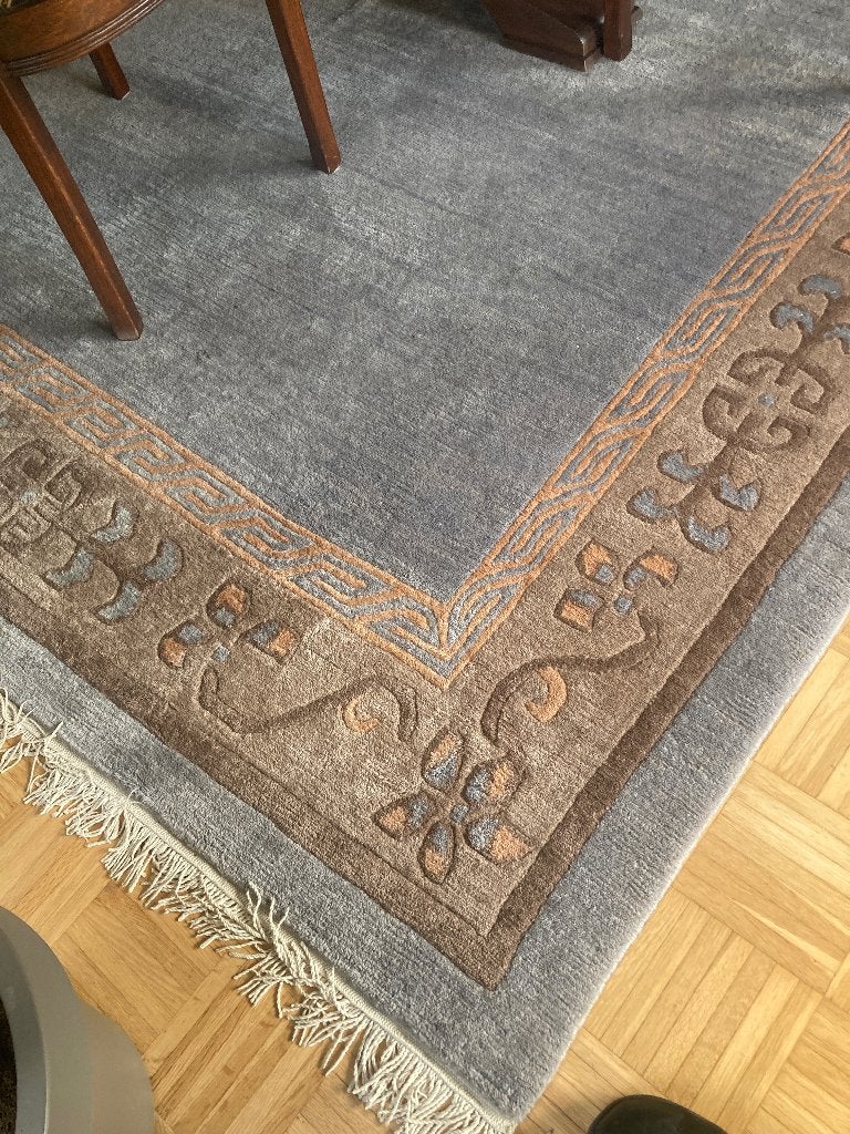 Groot grijs vloerkleed met bruin/oranje patroon, Huis en Inrichting, Ophalen, Gebruikt, Klassiek, Oosters, Bruin