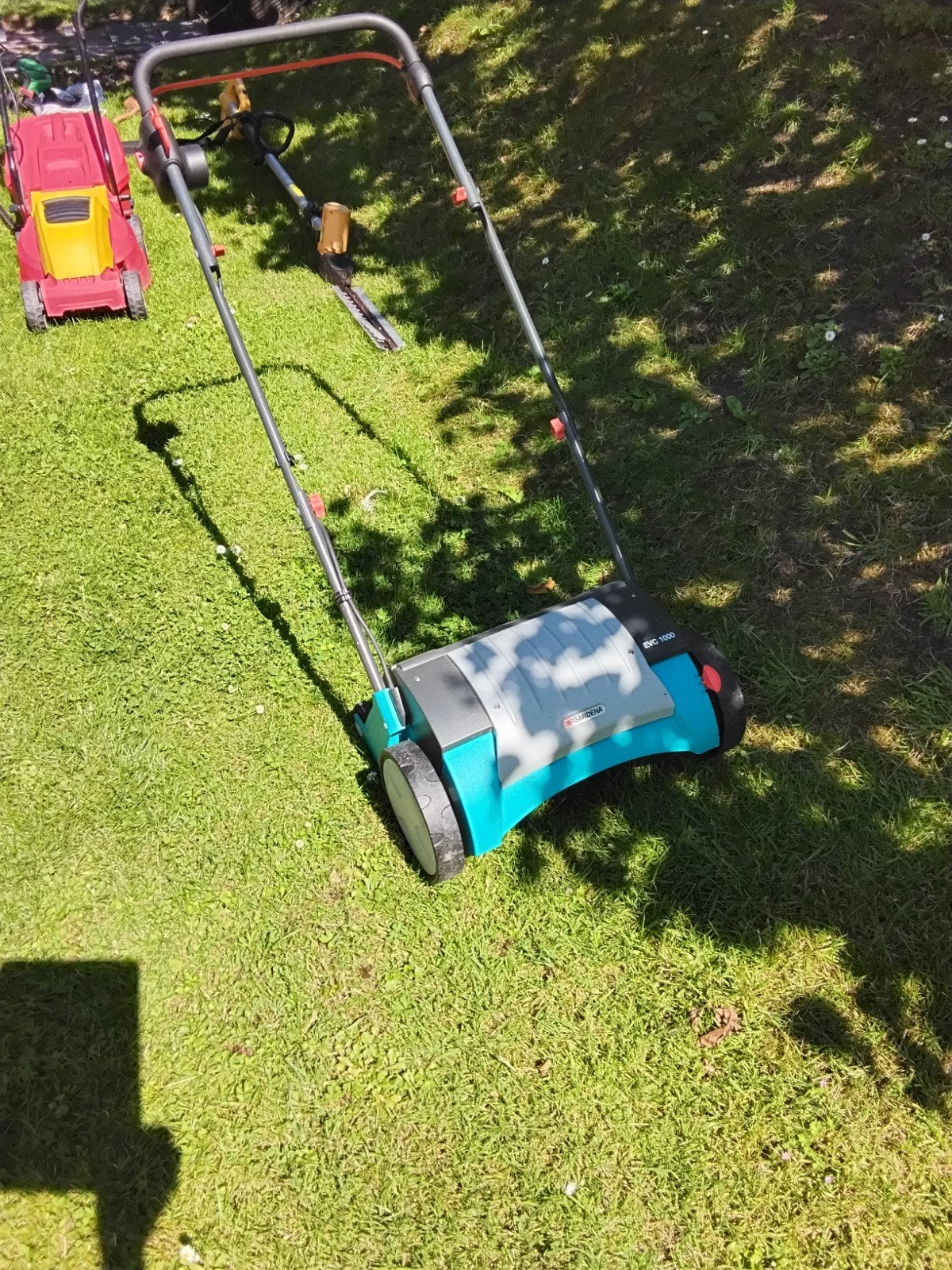Gardena Verticuteermachine EVC 1000 - Elektrisch, Ophalen