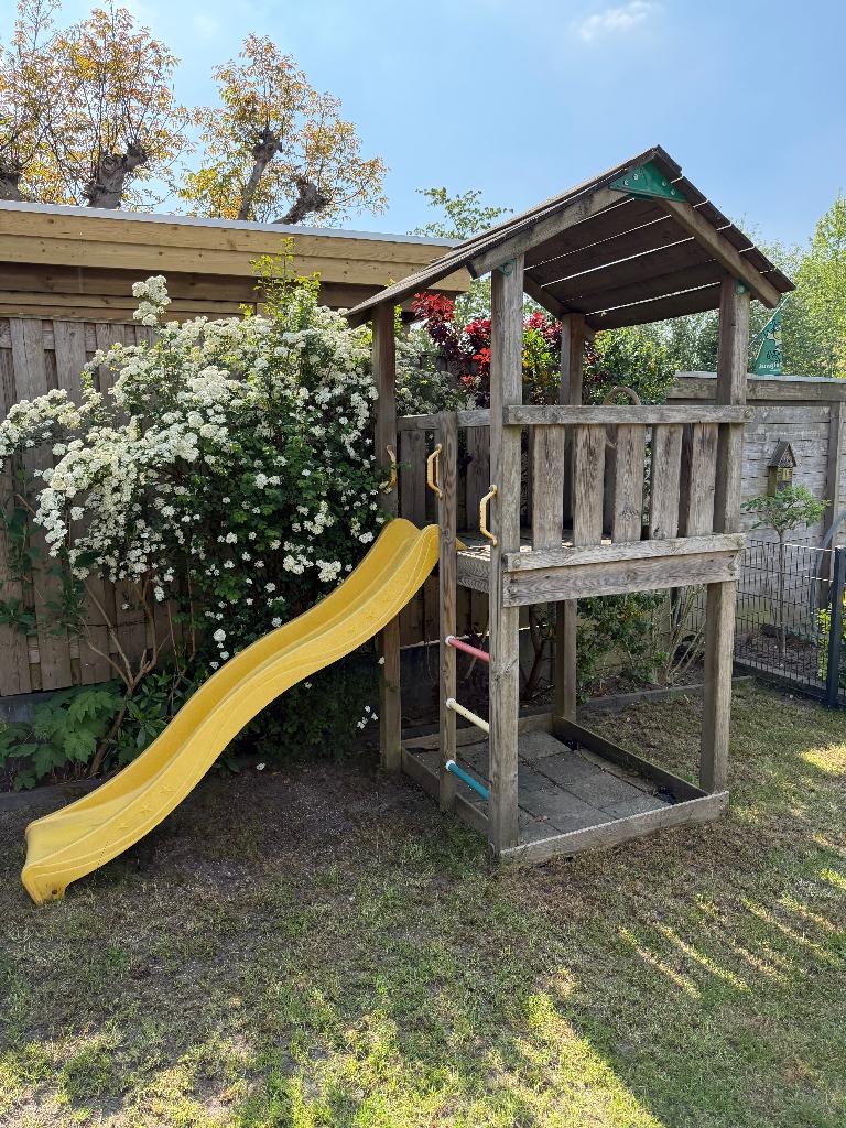 Speelhuisje hout met glijbaan - Jungle Gym Casa, Ophalen, Gebruikt, Hout