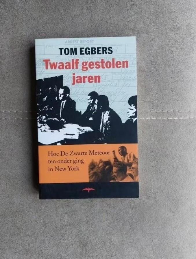 Twaalf gestolen jaren door Tom Egbers, Overige, Ophalen of Verzenden, Zo goed als nieuw, T. Egbers