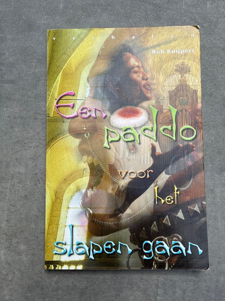 Een Paddo Voor Het Slapengaan - Rob Kuijpers (Verhalen), Boeken, Ophalen of Verzenden, Zo goed als nieuw