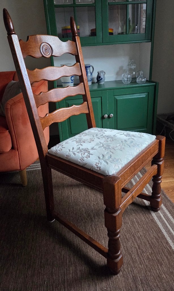 4 eetkamerstoelen