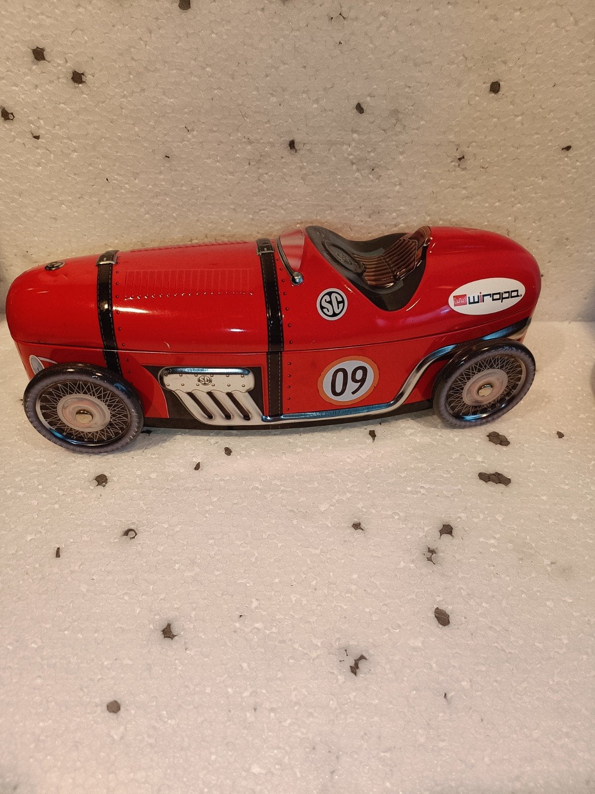 Decoratieve Blikken Koektrommel - Klassieke Rode Raceauto 09, Ophalen of Verzenden