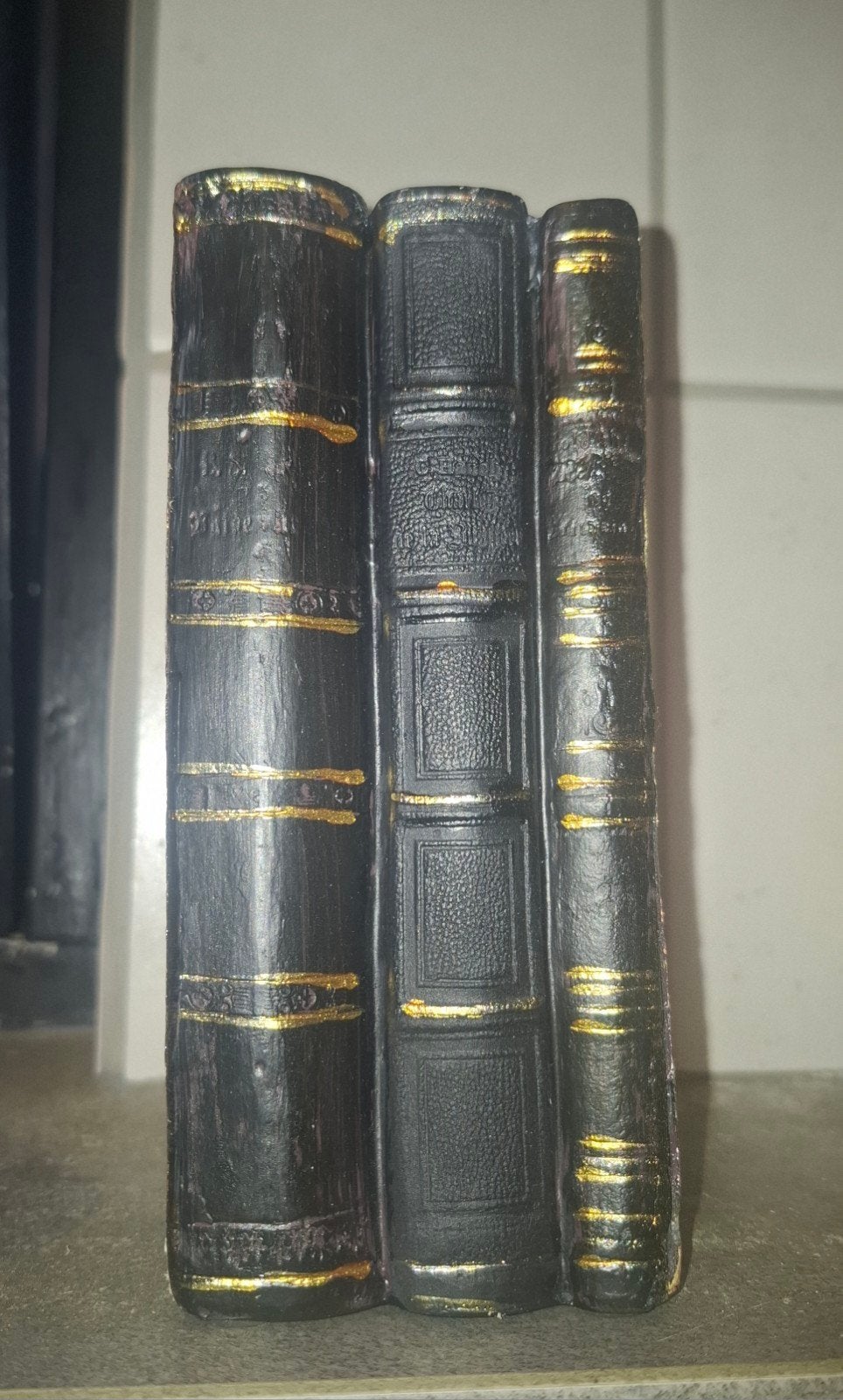 3 kleine decoratie boeken op elkaar gestapeld, Ophalen of Verzenden