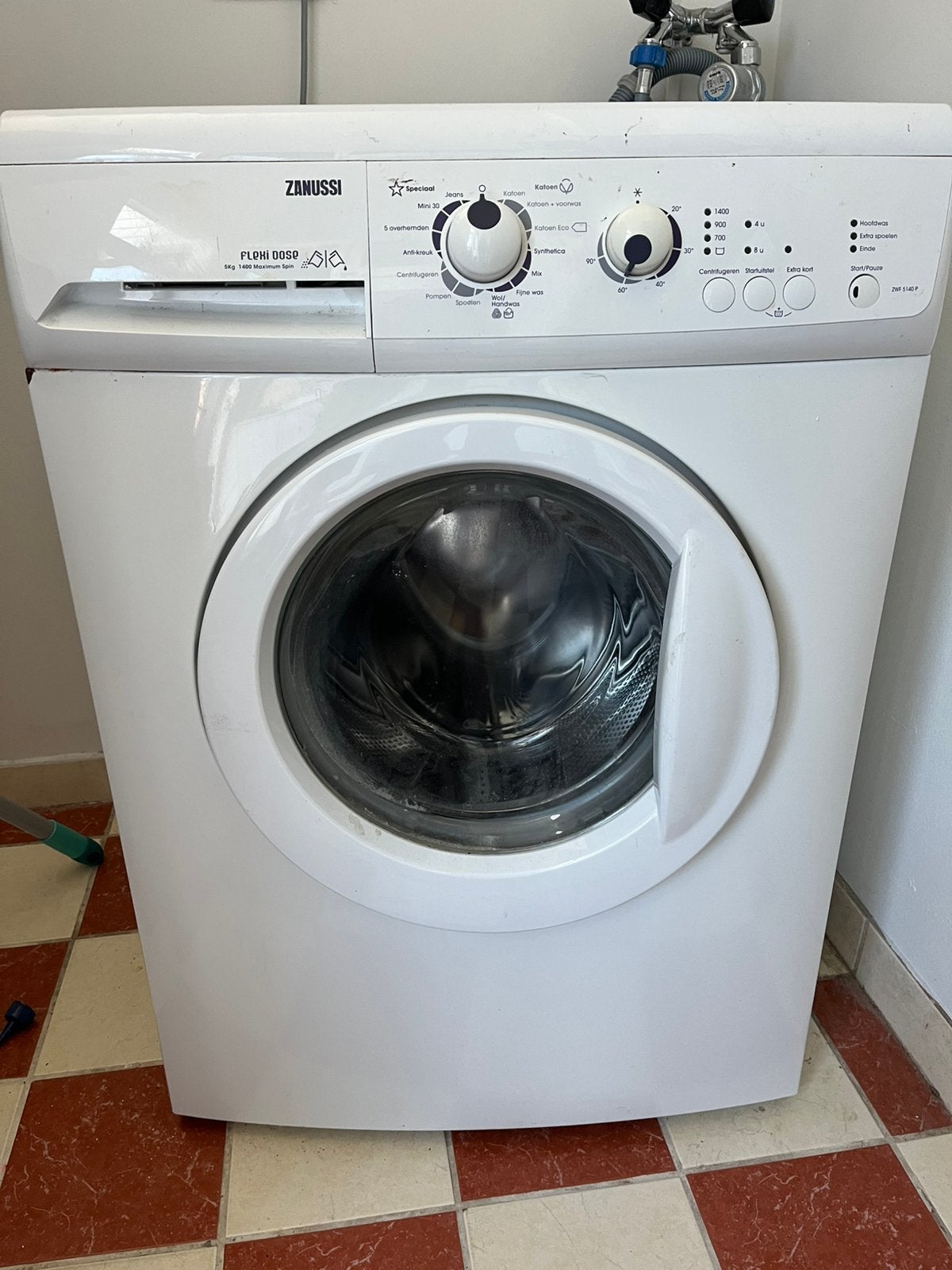 Zanussi wasmachine voorlader 6kg 1400 toeren, Ophalen, Gebruikt, Kort programma, 85 tot 90 cm