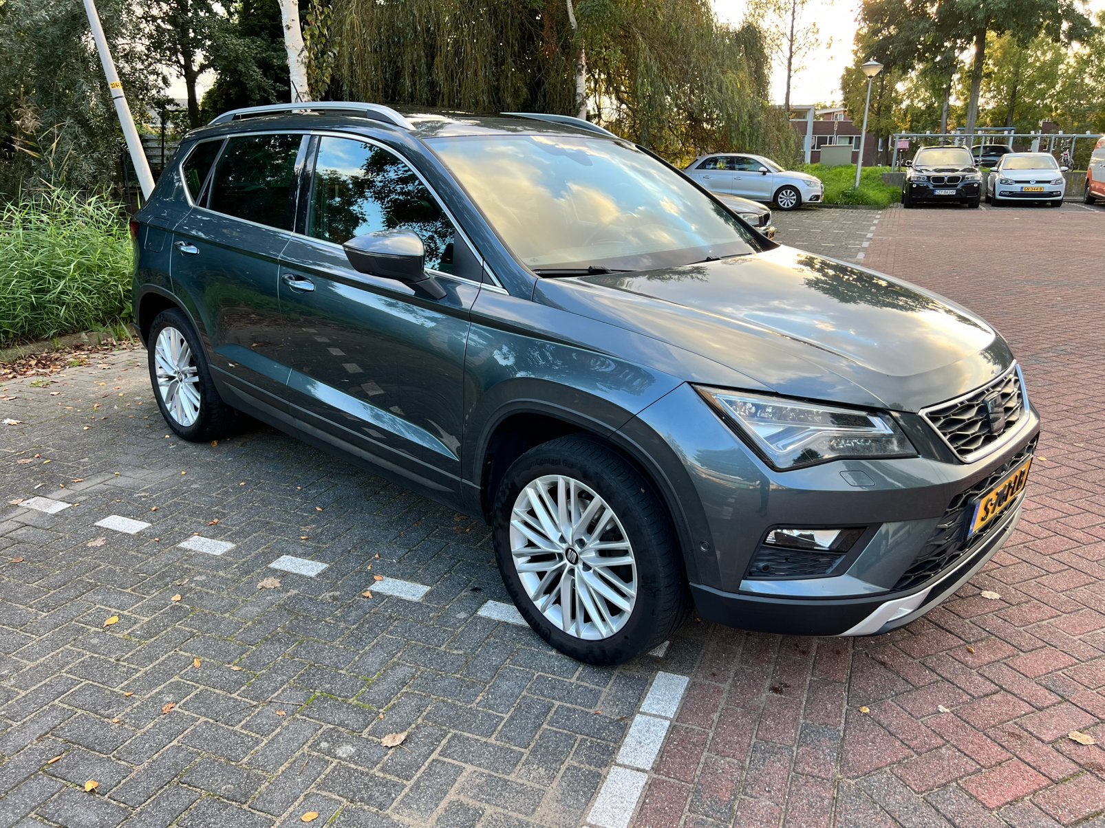 Seat Ateca 1.4 Ecotsi 150pk 4drive Dsg 2017 Standkachel Pano, Auto's, Automaat, 730 kg, 4 cilinders, 150 pk