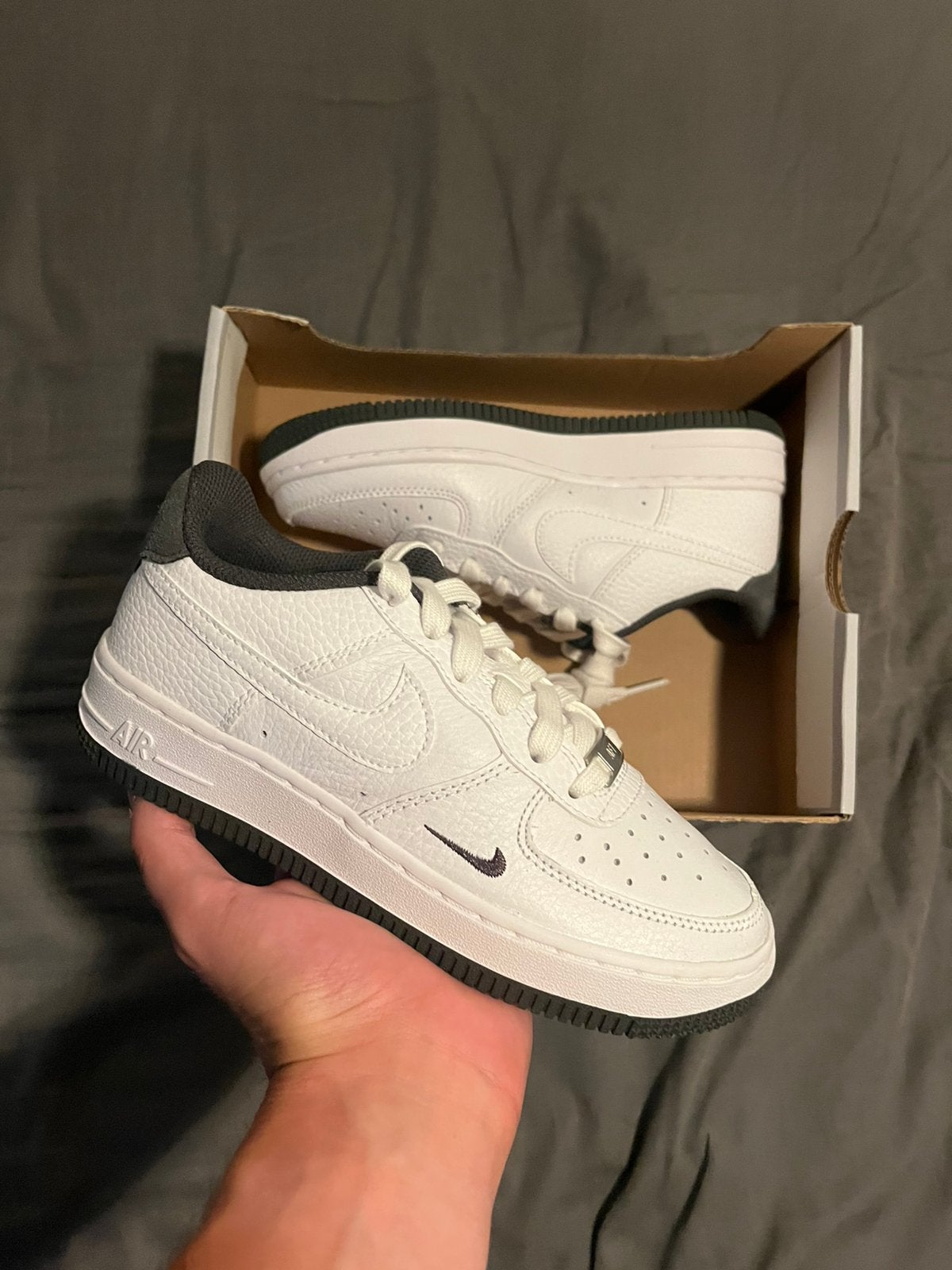 Nike Air Force 1 Wit - Maat 33.5, Ophalen of Verzenden, Nieuw, Jongen of Meisje, Schoenen