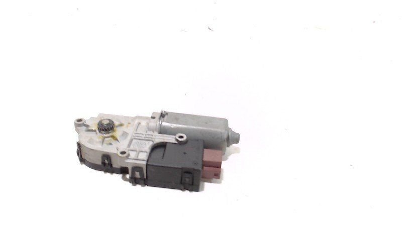 Motor open dak Mercedes-Benz CLS-Klasse, Onderdelen@venauto.nl, Van der Ven Autorecycling B.V., Gebruikt, Ettenseweg 76, 4706 PB Roosendaal, The Netherlands
