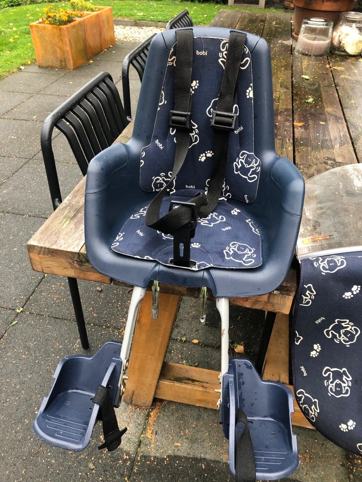 Bobike voorzitje met windscherm en voetsteuntjes, Fietsen en Brommers, Voorzitje, Ophalen of Verzenden, 0 t/m 13 kg, Gebruikt