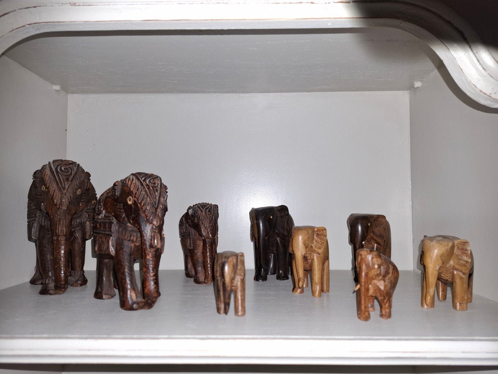 Olifanten Verzameling: 13 Beeldjes (Hout, Steen, Glas), Ophalen, Gebruikt, Overige soorten, Beeldje of Figuurtje