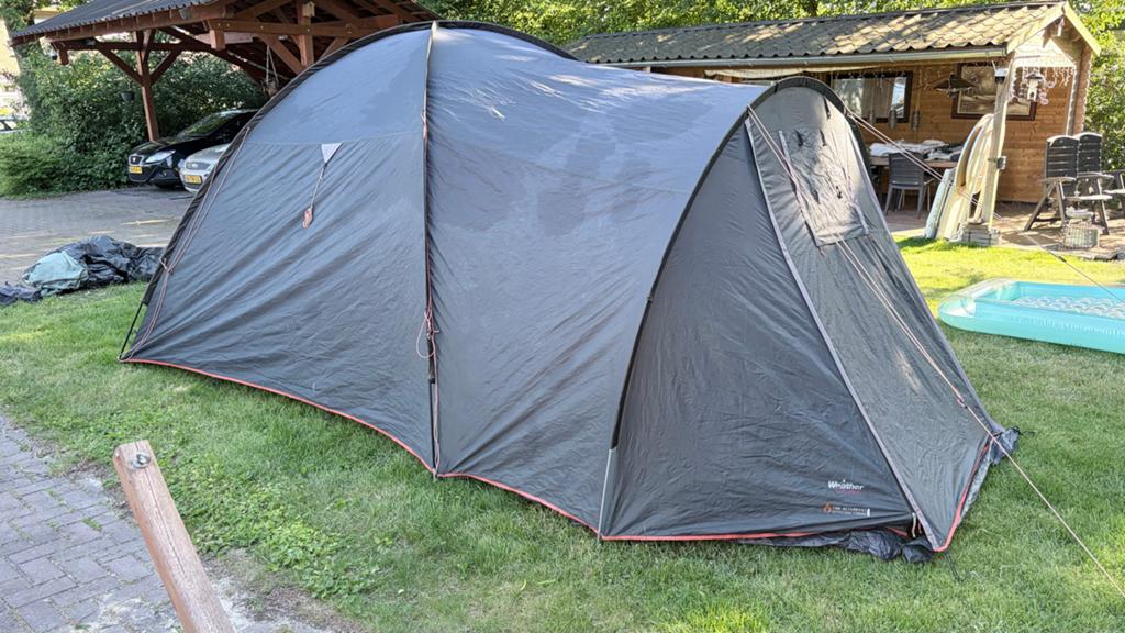 Gelert Cadiz 5 tunneltent - Ruime 5-persoons tent, Caravans en Kamperen, Tenten, Ophalen of Verzenden, Gebruikt, Tot en met 5