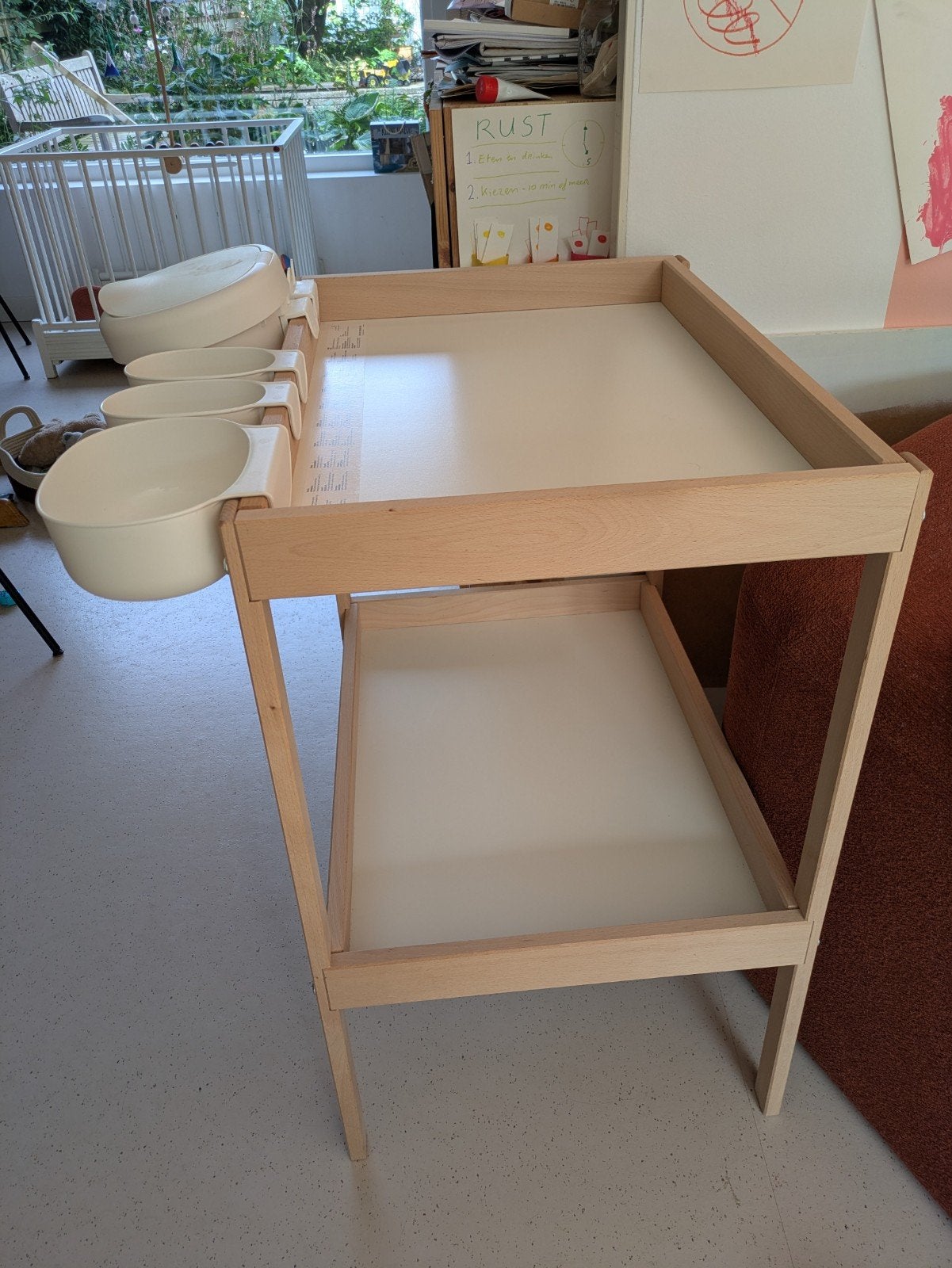 commode sniglar ikea met bakjes, Minder dan 75 cm, 50 tot 70 cm, Zo goed als nieuw, Voetruimte
