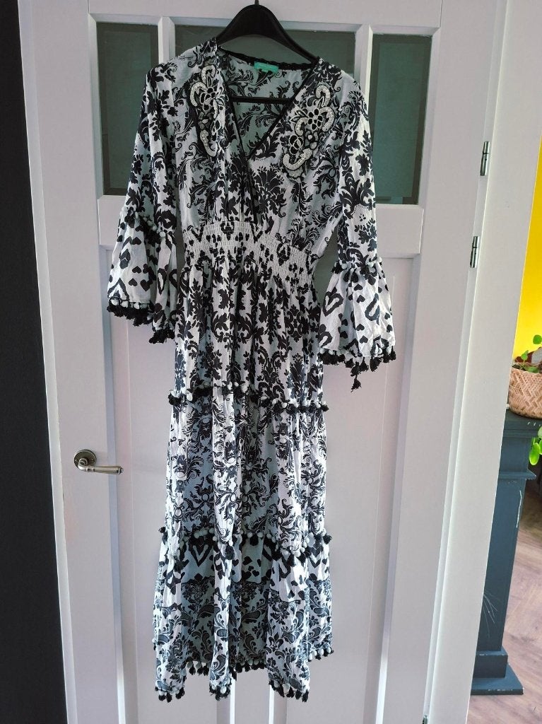 Zwart witte Ibiza jurk one size maat M-L, Maat 38/40 (M), Zwart, Nieuw, Ophalen of Verzenden