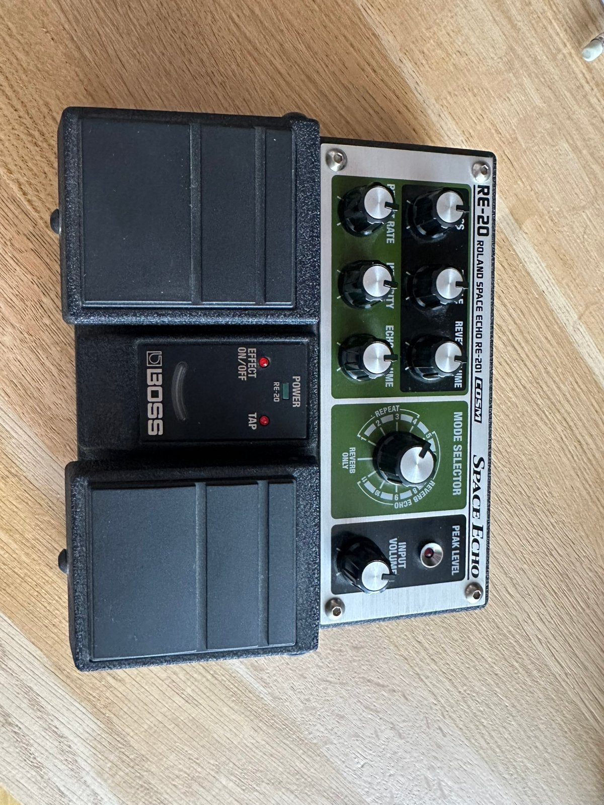 RE-20 Space Echo, Muziek en Instrumenten, Ophalen of Verzenden, Zo goed als nieuw
