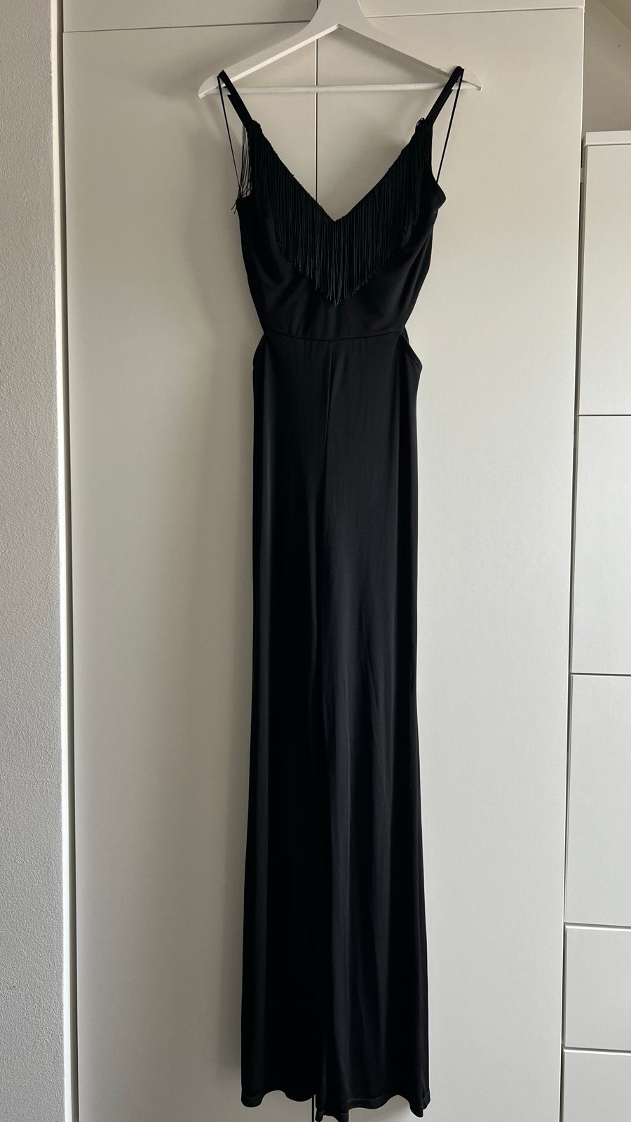 Bershka Zwarte Jumpsuit met Franjes - Maat M, Kleding | Dames, Maat 38/40 (M), Zwart, Ophalen of Verzenden, Zo goed als nieuw
