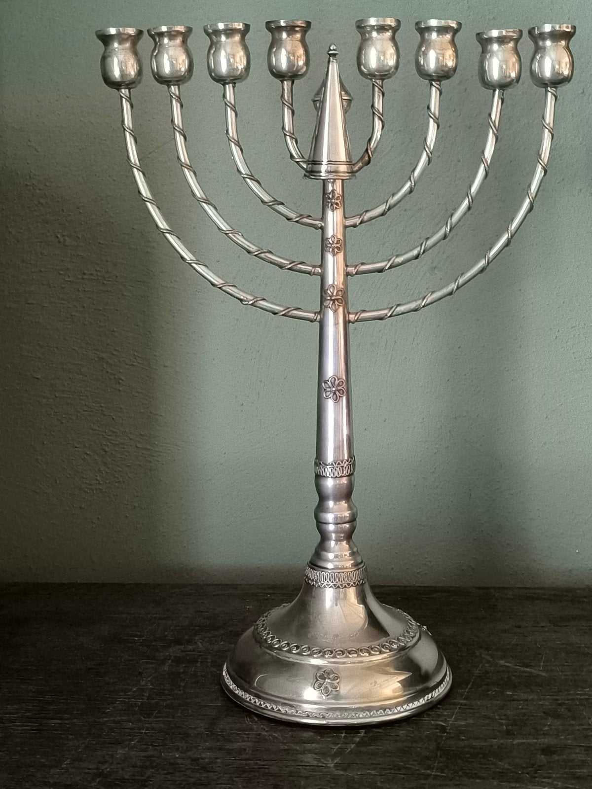Antiek zilver 1e gehalte Chanoeka kandelaar, Antiek en Kunst, Verzenden, Zilver