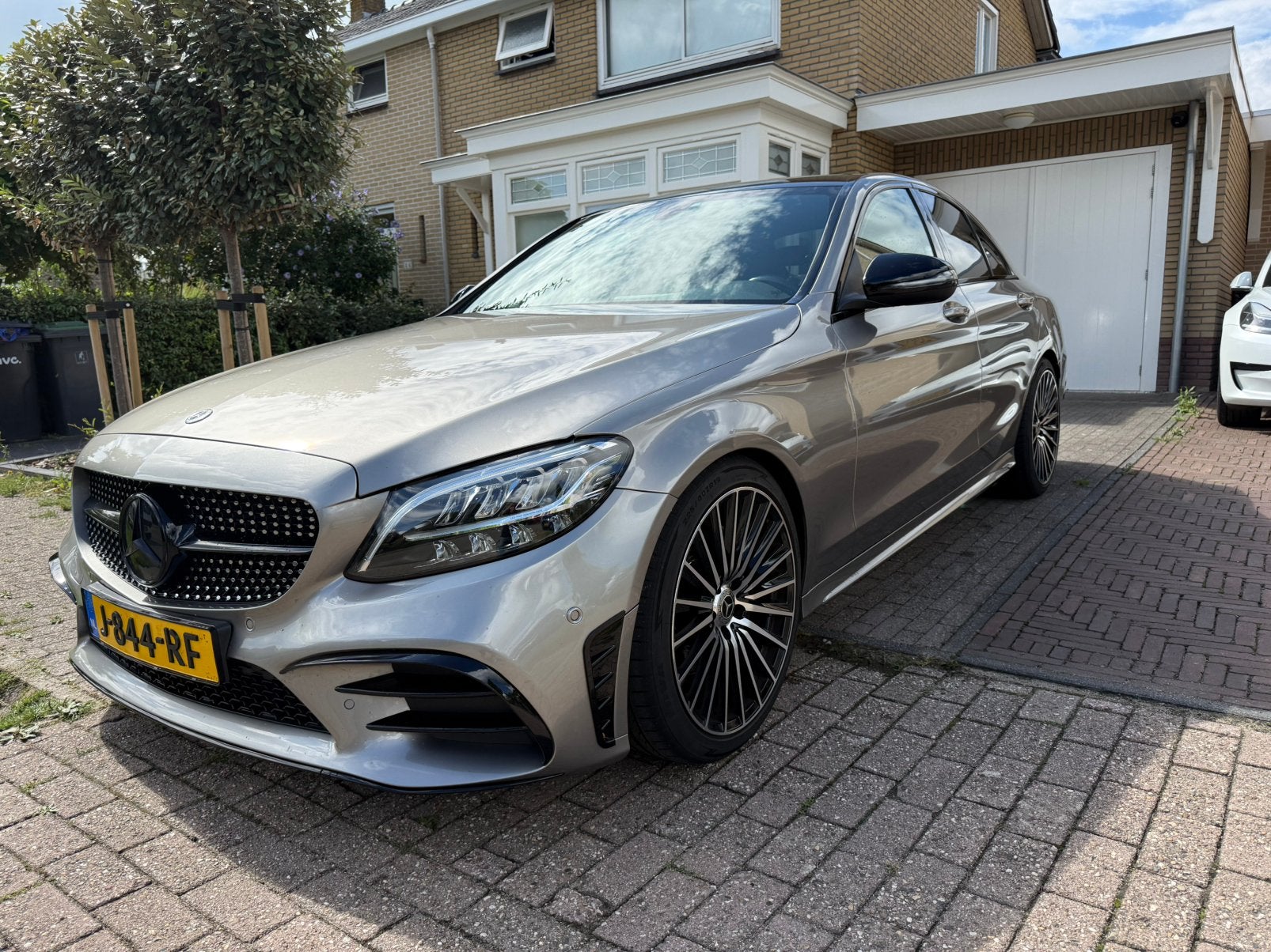 Mercedes c 180 w205 amg night pakket GEEN IMPORT AUTO, Automaat, 1800 kg, Zwart, Isofix