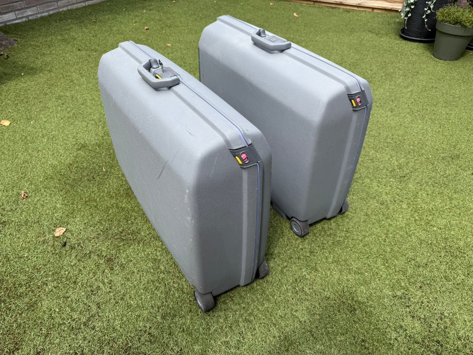 Royal Traveller Koffers 2stuks, Ophalen, Gebruikt, Hard kunststof, Wieltjes