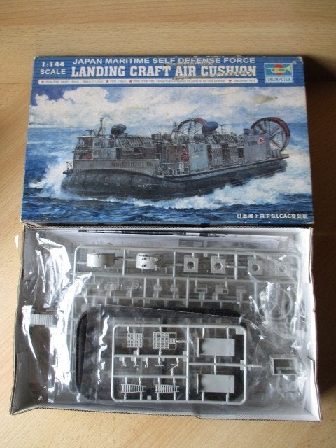 Trumpeter modelbouwdoos  Japan Landing Craft Air Cushion, Ophalen of Verzenden, Nieuw