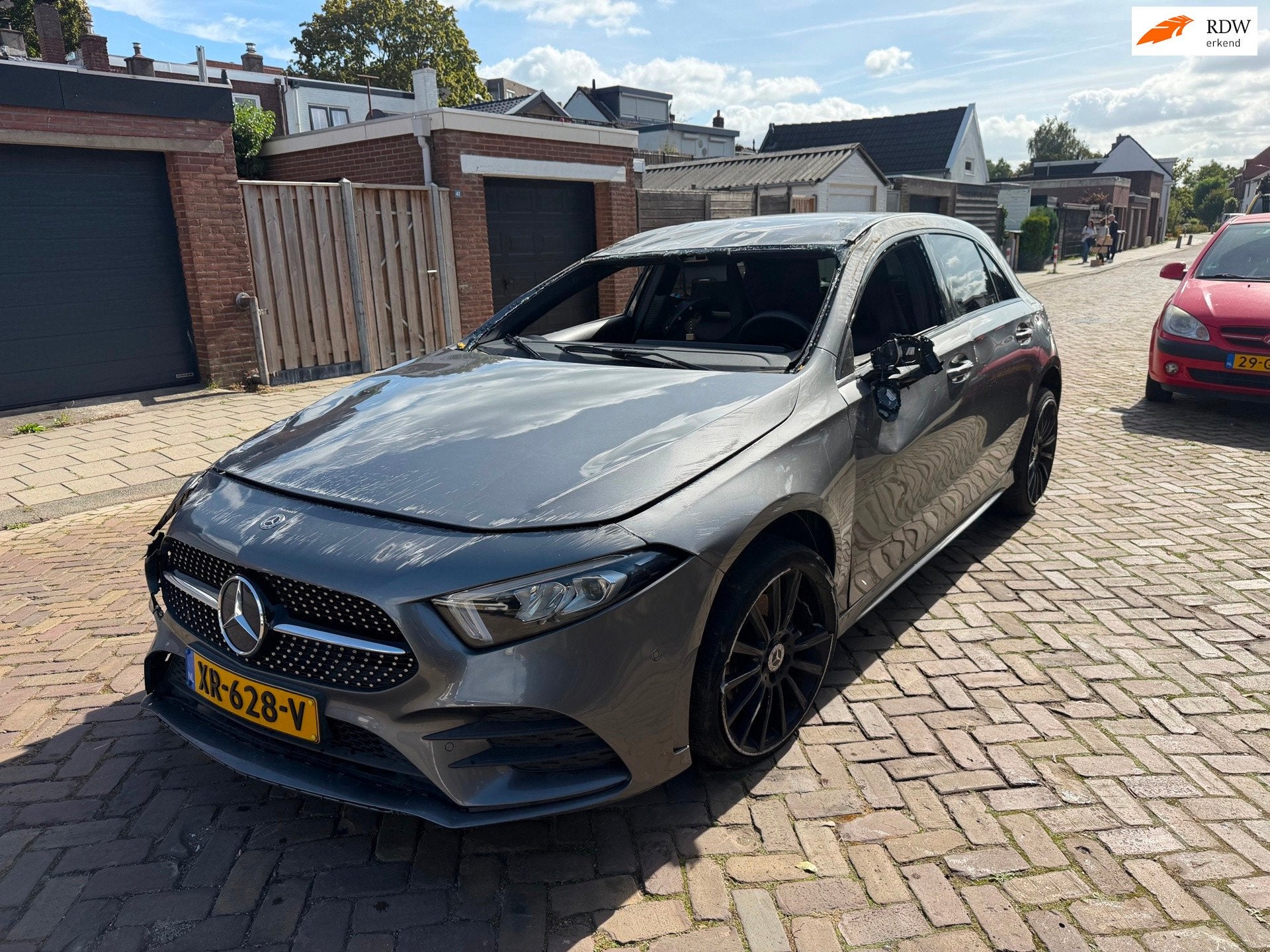 Mercedes-Benz A-klasse 180 AMG SFEER NAP, Auto diversen, Mercedes-Benz, Handgeschakeld, Zilver of Grijs, 1332 cc