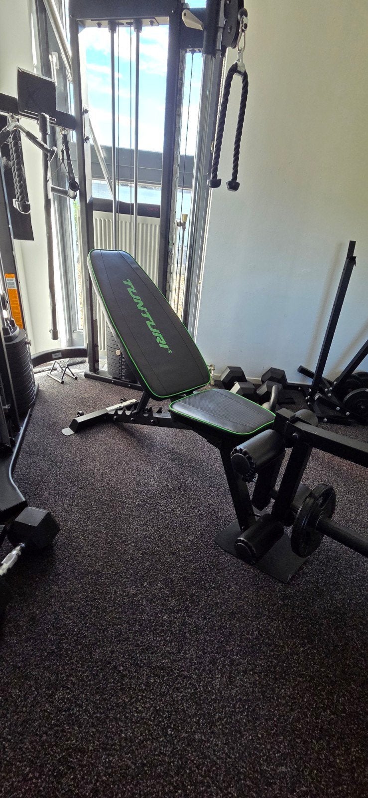 Tunturi UB60 halterbank inclusief leg attachment, Ophalen, Krachtstation, Benen, Zo goed als nieuw