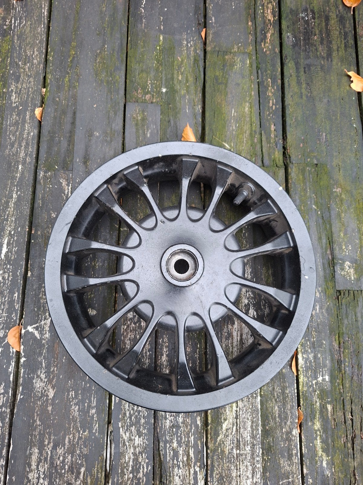 vespa sprint velg, Ophalen of Verzenden, Zo goed als nieuw, Overige typen, Vespa