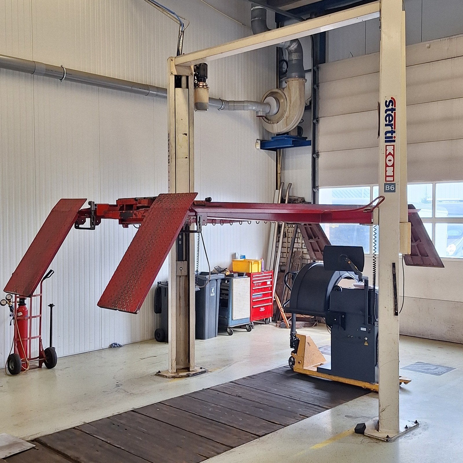 Koni Hefbrug KS 2028-D - 2800 kg apk brug met rij platen, Ophalen