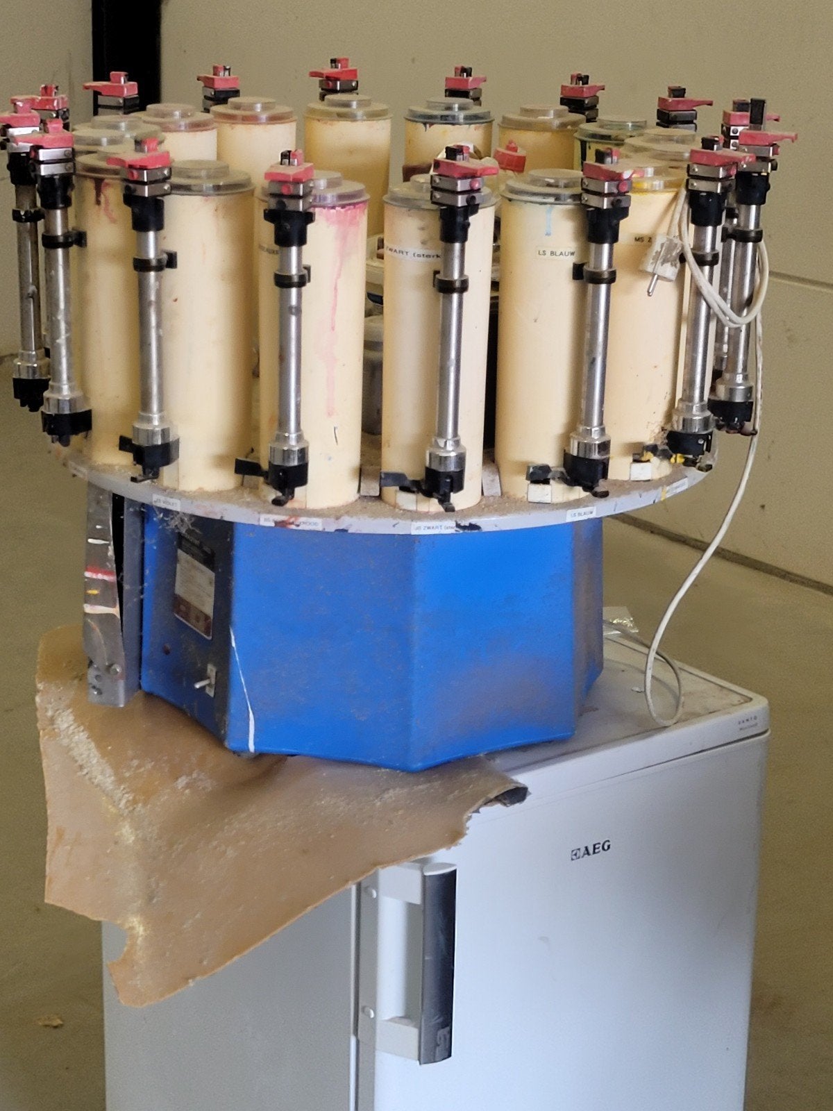 Verfmengmachine - Professionele verfmixer, Doe-het-zelf en Verbouw, Ophalen of Verzenden, Gebruikt, Verf