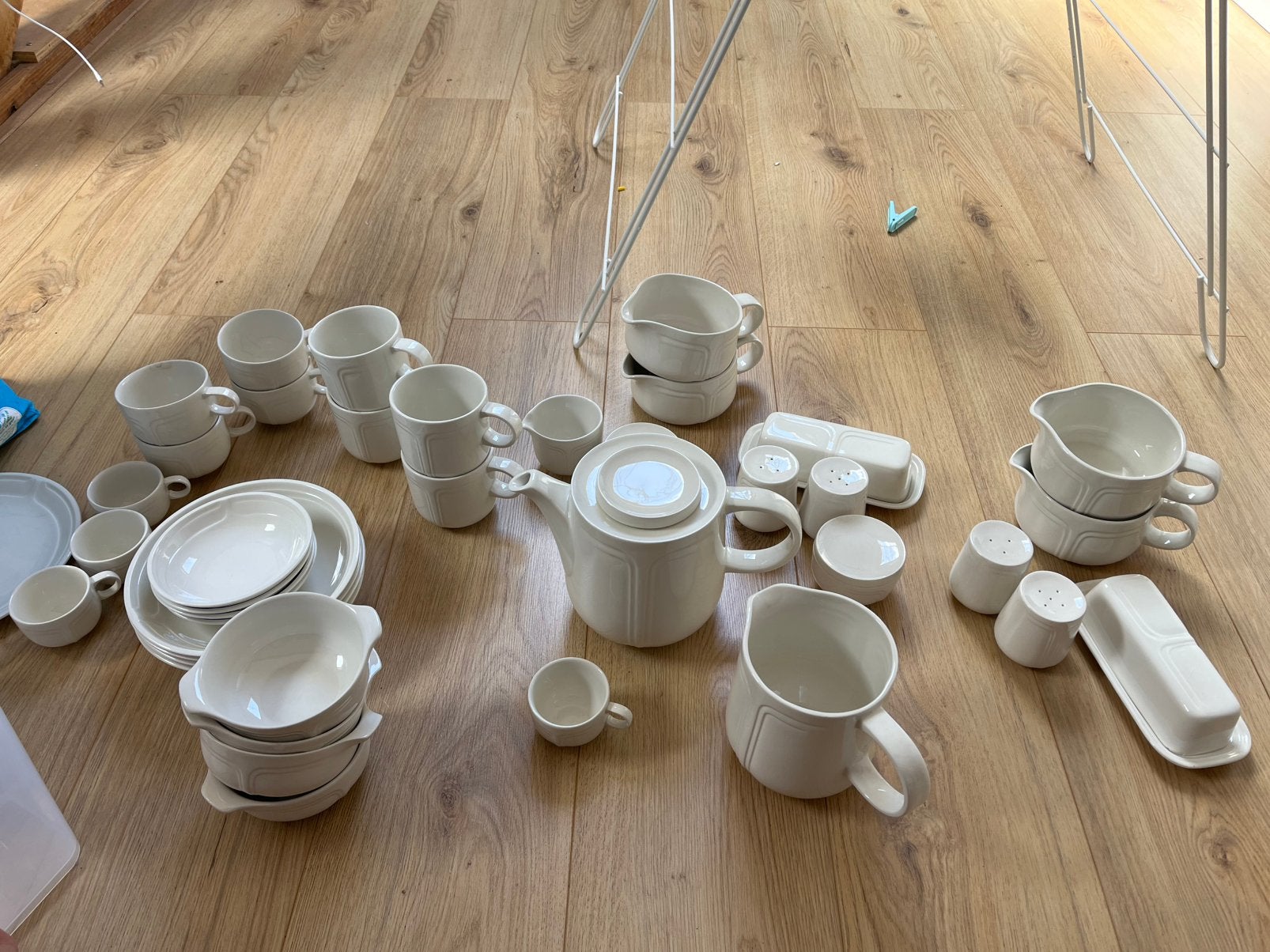 Servies 100+ delig, Ophalen