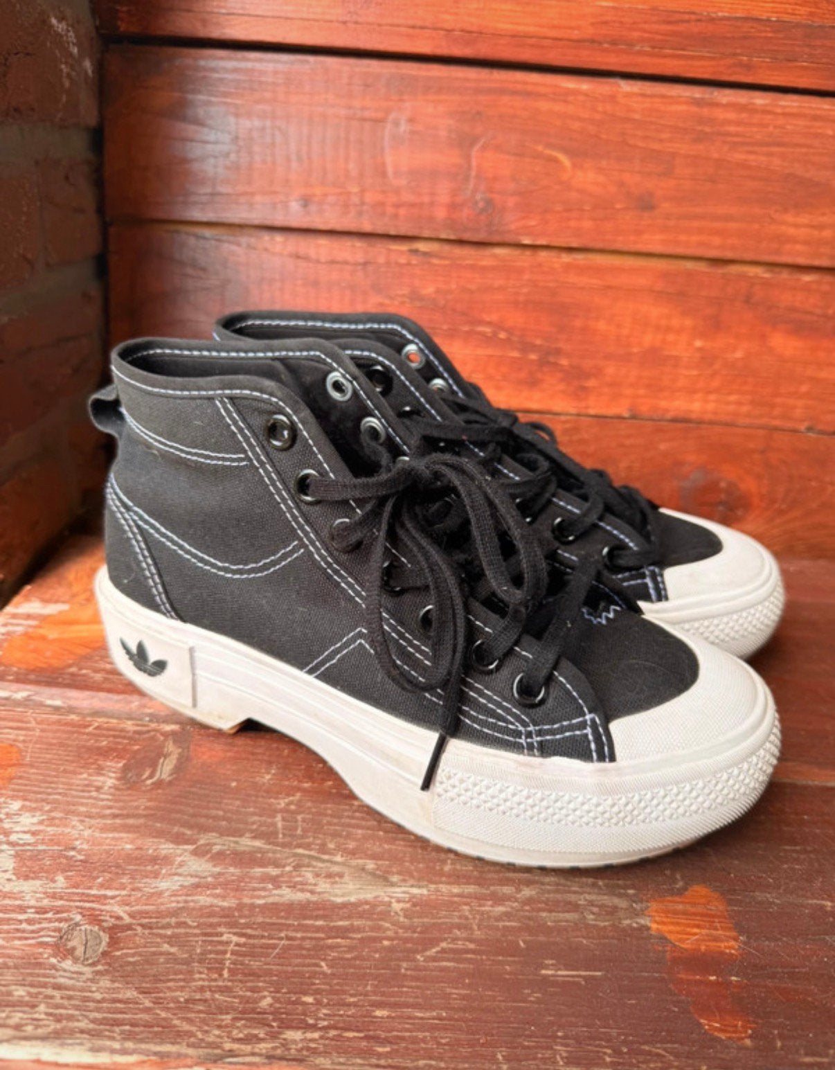 Adidas schoenen maat 37 /, Ophalen of Verzenden, Zo goed als nieuw, Sneakers of Gympen
