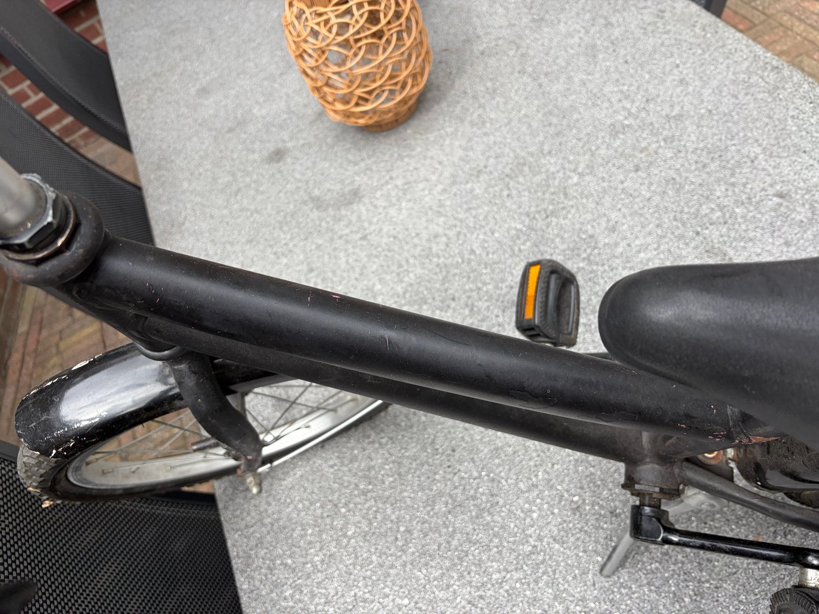 Kinderfiets zwart met bagagedrager, Ophalen, Gebruikt, Terugtraprem, Minder dan 16 inch