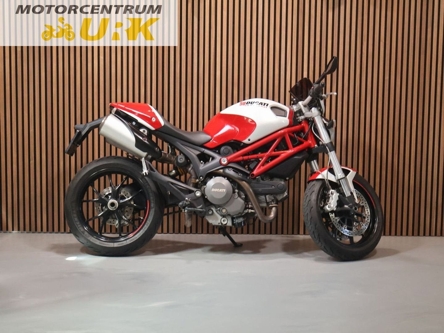 Ducati MONSTER 796 TOUR (bj 2011), DUCATI, 2 cilinders, Motorrijbewijs A, Bedrijf