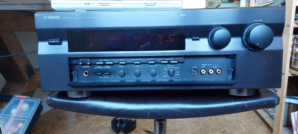Yamaha dsp-a2, Ophalen of Verzenden, Zo goed als nieuw, 60 tot 120 watt, Yamaha