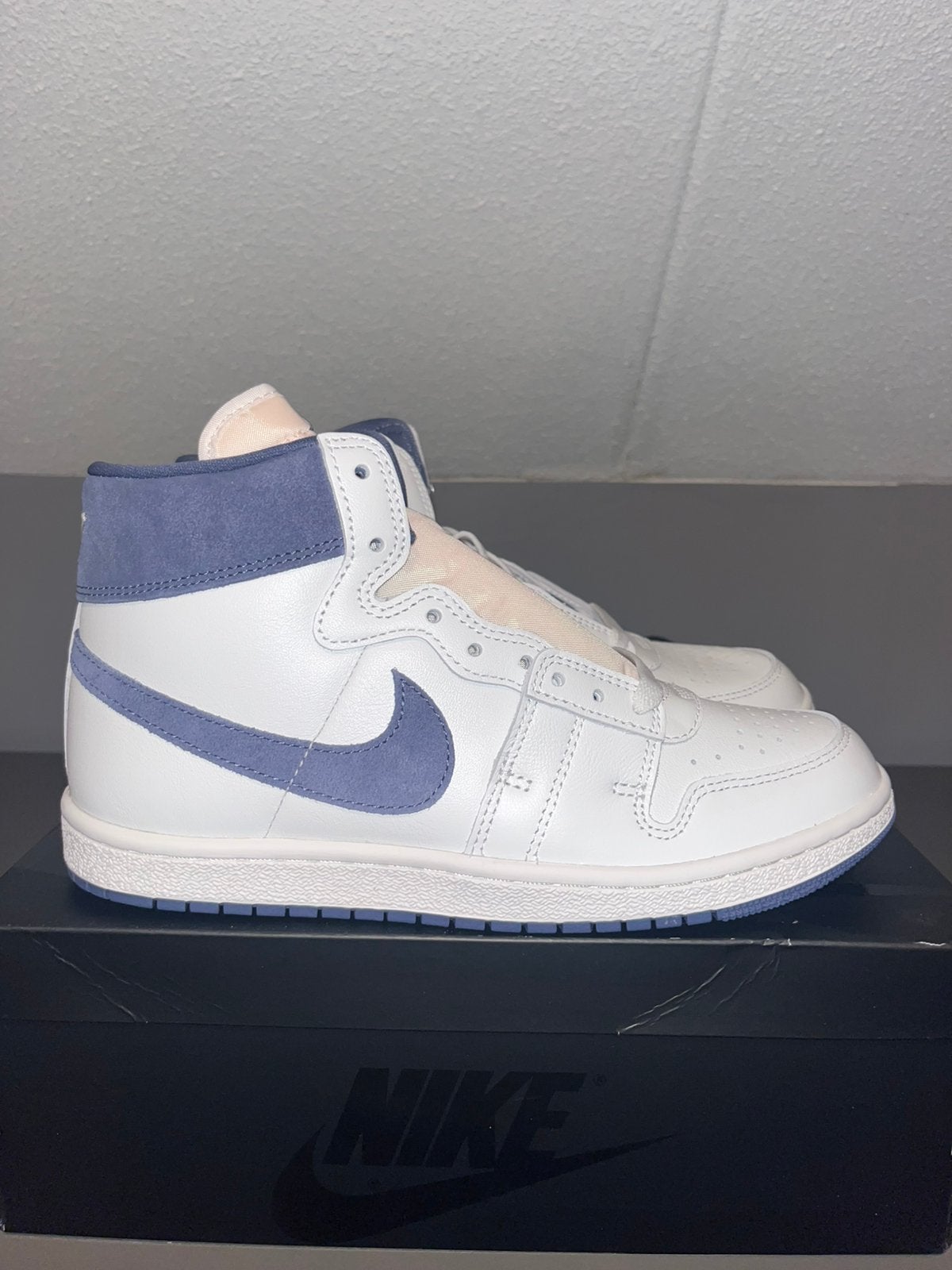 Jordan Air Ship PE SP Diffused Blue maat 42., Blauw, Nieuw, Ophalen of Verzenden, Sneakers of Gympen