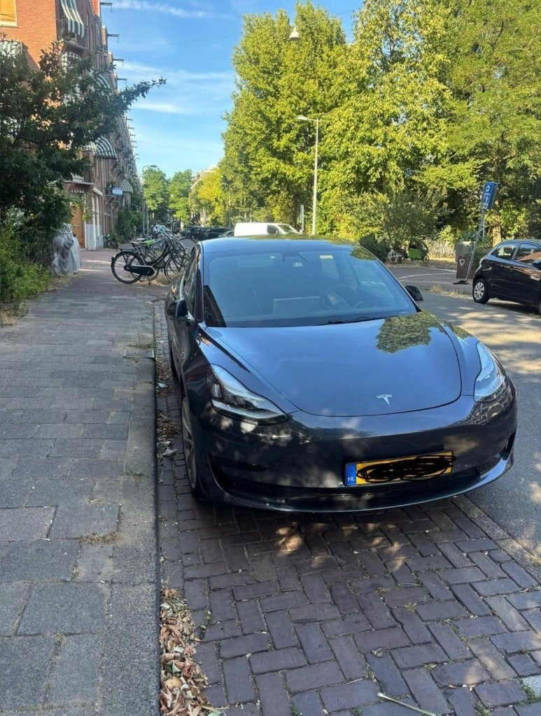 Tesla Model 3 SR+ | 125.000 km | Tesla OH | Nieuwe banden, Auto's, Tesla, Automaat, Zwart, Origineel Nederlands, Elektrisch