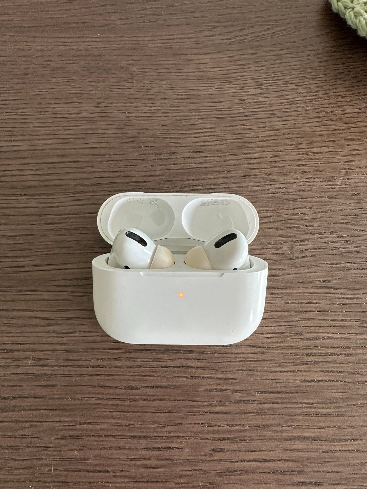 Apple AirPods Pro (1e generatie), Draadloos, In-ear, Gebruikt, Ophalen of Verzenden