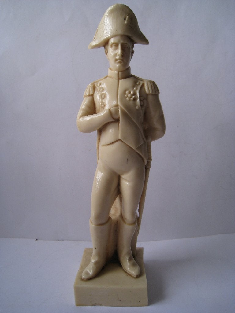 NAPOLEON  GROOT BEELD VAN  23,5 CM  ; GIETWERK, Antiek en Kunst, Verzenden