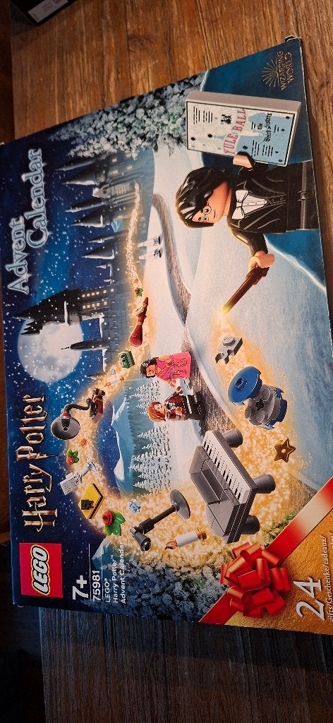 Lego adventkalender Harry Potter 75981, Lego, Ophalen of Verzenden, Complete set, Compleet